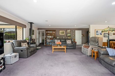 Photo of property in 83 Tawavale Street, Pukehangi, Rotorua, 3015