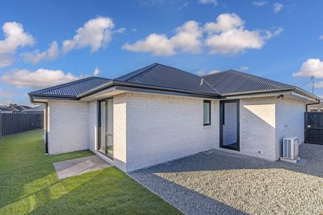 Photo of property in 33 Hilton Drive, Amberley, 7410