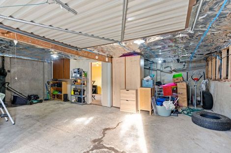 Photo of property in 17 Colquhoun Street, Glenross, Dunedin, 9011