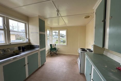 Photo of property in 18 Egmont Street, Kaponga, Hawera, 4679