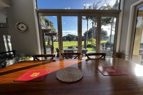 Photo of property in 186 Oceanbeach Road, Mount Maunganui, 3116