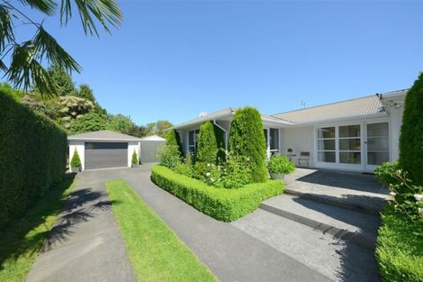 Photo of property in 8 Yardley Street, Avonhead, Christchurch, 8042