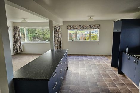 Photo of property in 27 Allan Street, Waimate, 7924