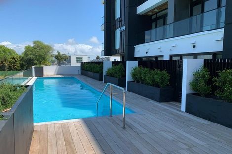 Photo of property in Frank Sargeson Apts, 108/80 Anzac Street, Takapuna, Auckland, 0622