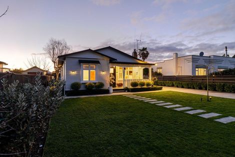 Photo of property in 10 Huxley Street, Pahiatua, 4910