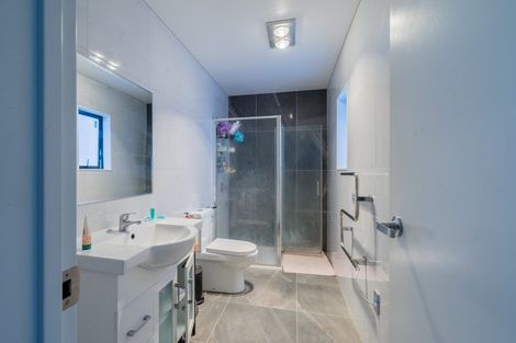 Photo of property in 5 Te Hiko Way, Mangere, Auckland, 2022