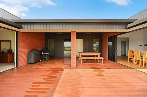 Photo of property in 402 Lake Road, Horsham Downs, 3791