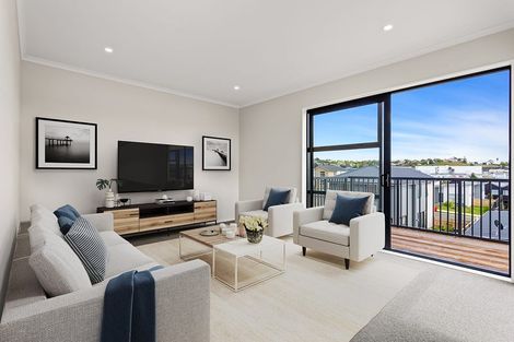 Photo of property in 28 Symes Drive, Red Beach, 0932