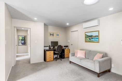 Photo of property in 41e Salisbury Road, Birkdale, Auckland, 0626