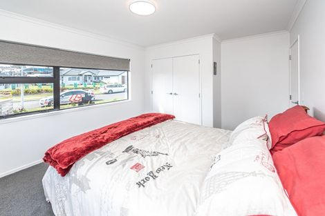 Photo of property in 37 Tirimoana Place, Otamatea, Whanganui, 4501