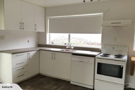 Photo of property in 8 Bernadette Street, Brown Owl, Upper Hutt, 5018