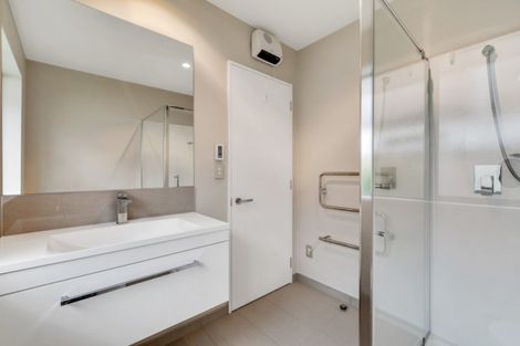 Photo of property in 72 Shillingford Boulevard, Rolleston, 7615