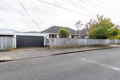 Photo of property in 20 Ararino Street, Trentham, Upper Hutt, 5018