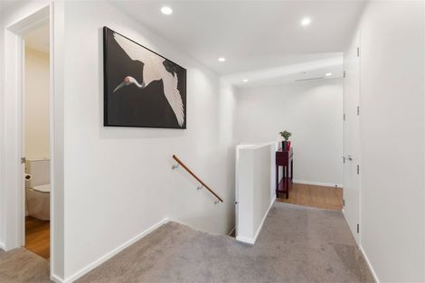 Photo of property in 11 Round Hill Rise, Cracroft, Christchurch, 8022