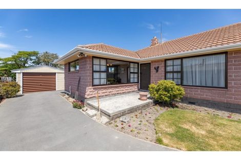 Photo of property in 4 Fenhall Street, Russley, Christchurch, 8042