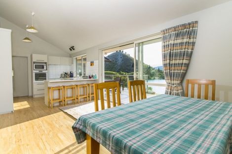 Photo of property in 13 Lowburn Valley Road, Lowburn, Cromwell, 9384