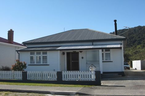 Photo of property in 111 Ward Street, Cobden, Greymouth, 7802