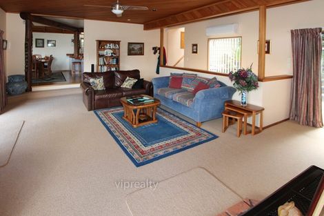 Photo of property in 32 Okareka Loop Road, Lake Okareka, Rotorua, 3076