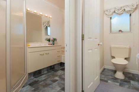 Photo of property in 6 Poinsettia Place, Mount Maunganui, 3116