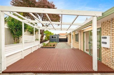 Photo of property in 2 Ferngrove Avenue, Ranui, Auckland, 0612