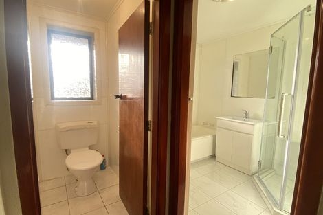 Photo of property in 1 Ribbonwood Place, Hillsborough, Christchurch, 8022