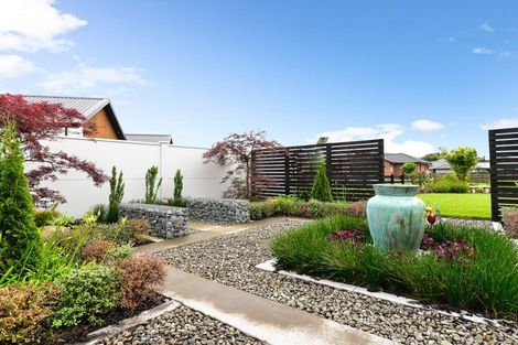 Photo of property in 33 Mike Smith Drive, Cambridge, 3434