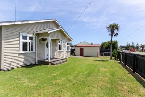 Photo of property in 39 Mouatt Street, Waitara, 4320