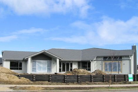 Photo of property in 7 Saint James Drive, Huntington, Hamilton, 3210