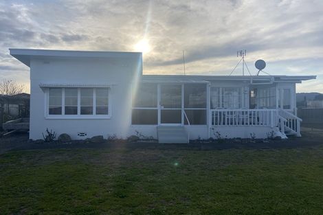 Photo of property in 871 East Coast Road, Kaiaua, Pokeno, 2473