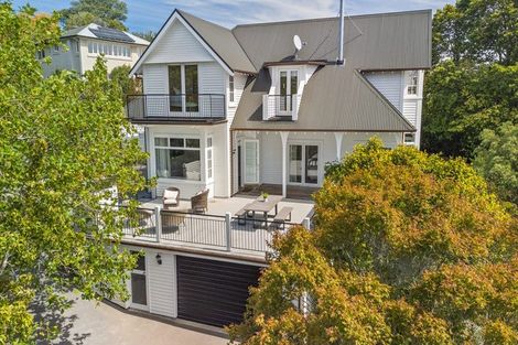 Photo of property in 5 Macmillan Avenue, Cashmere, Christchurch, 8022