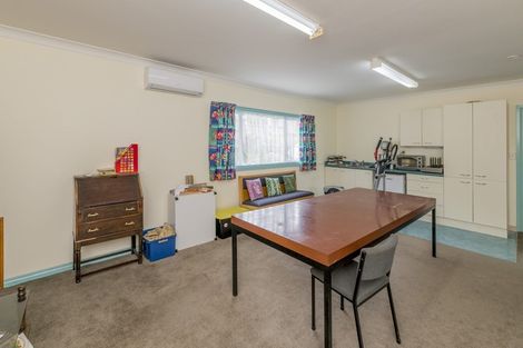 Photo of property in 72 Toi Street, Otaki Beach, Otaki, 5512