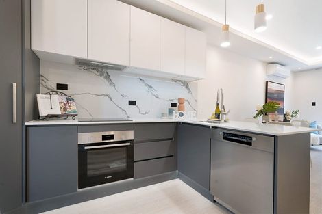 Photo of property in 7/52 Newington Road, Henderson, Auckland, 0612