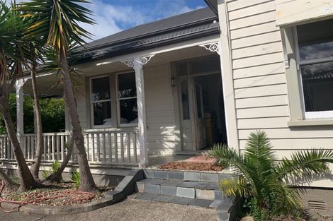 Photo of property in 27 New Windsor Road, Avondale, Auckland, 0600