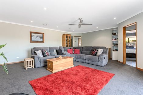 Photo of property in 68a Marchant Road, Kaitoke, Upper Hutt, 5018