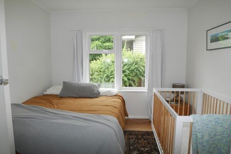 Photo of property in 19 Gavin Road, Raumati Beach, Paraparaumu, 5032