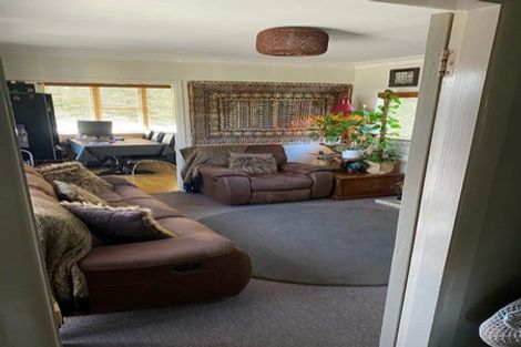 Photo of property in 94 Coronation Road, Mangere Bridge, Auckland, 2022