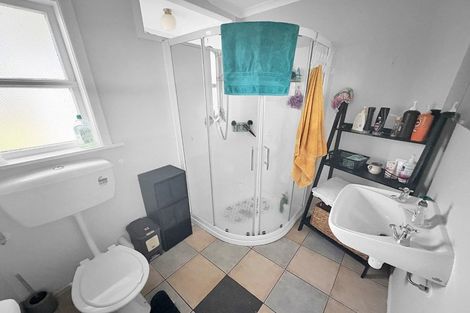 Photo of property in 16 Marlborough Street, Levin, 5510