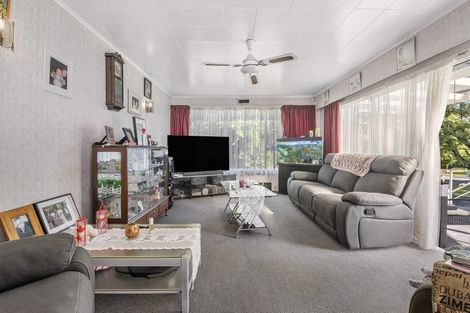 Photo of property in 80 Aotea Crescent, Tokoroa, 3420