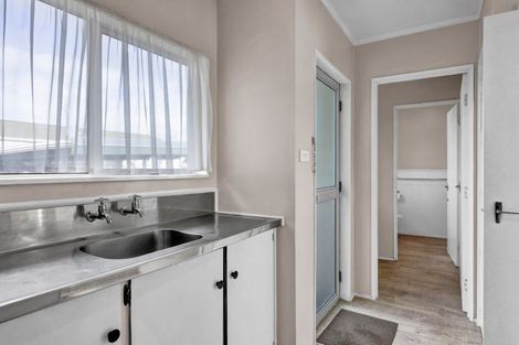 Photo of property in 60 Hume Street, Waitara, 4320