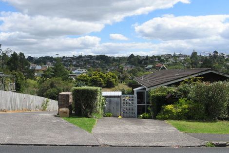 Photo of property in 1/37 Glencoe Road, Browns Bay, Auckland, 0630