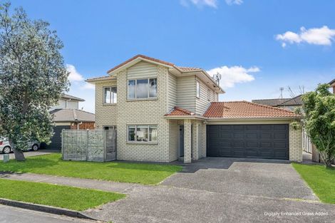 Photo of property in 5 Moravale Lane, Flat Bush, Auckland, 2016