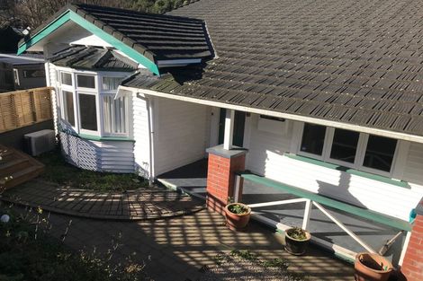 Photo of property in 52 Happy Valley Road, Owhiro Bay, Wellington, 6023