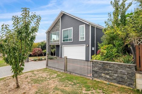 Photo of property in 70 Chesham Avenue, Waipahihi, Taupo, 3330