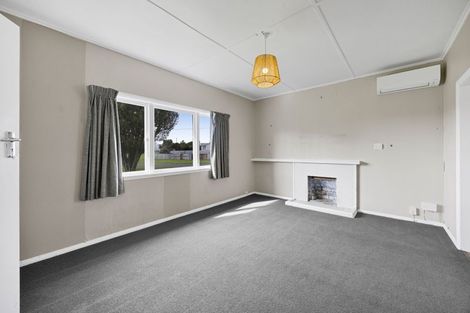 Photo of property in 20 Riemenschneider Street, Manaia, 4612