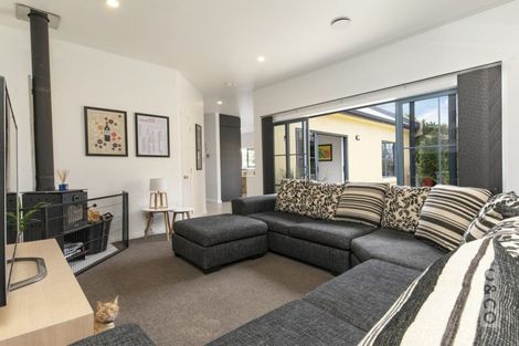 Photo of property in 31 Rosella Grove, Waimauku, 0812