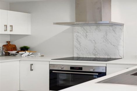 Photo of property in 2/1 Williams Place, Fairfield, Hamilton, 3214