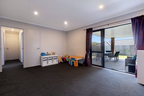 Photo of property in 182 Ballintoy Park Drive, Welcome Bay, Tauranga, 3175