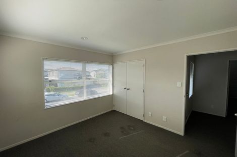 Photo of property in 3 Lorenzo Way, Flat Bush, Auckland, 2016