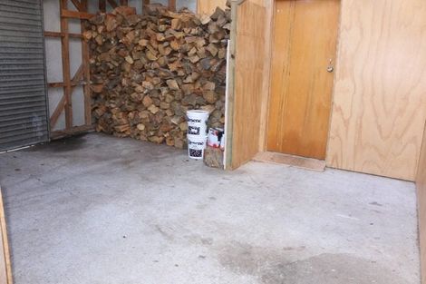 Photo of property in 16 Glen Place, Awapuni, Palmerston North, 4412