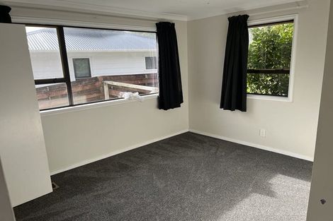 Photo of property in 94 Leeward Drive, Whitby, Porirua, 5024